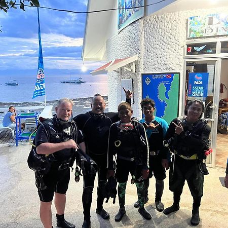 Love'S Beach & Dive Resort Moalboal Buitenkant foto