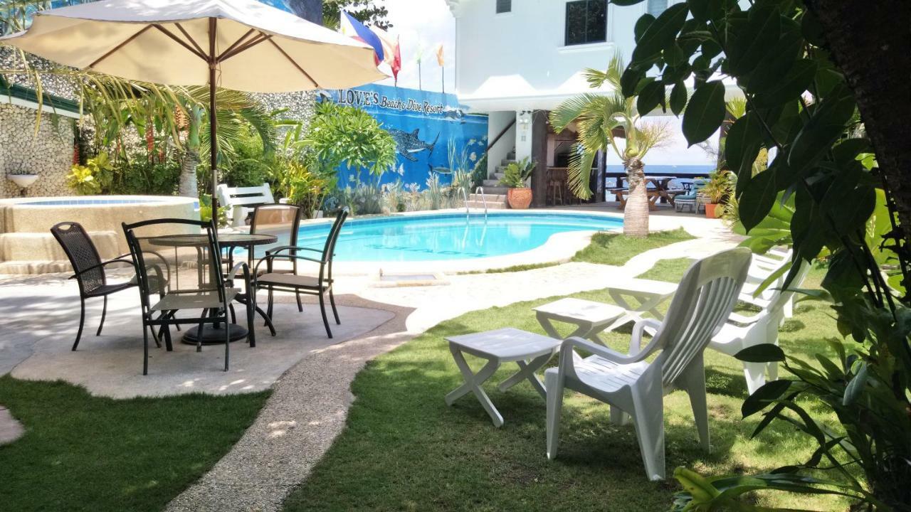 Love'S Beach & Dive Resort Moalboal Buitenkant foto